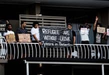 Mental health crisis but solidarity protests can free the refugees