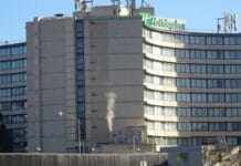 Victorian lockdown highlights gaps in public health system