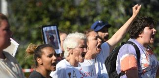 Rally calls for justice after police kill Gamilaroi man in Gunnedah