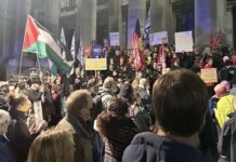 Governments back fossil fuel criminals with attack on right to protest