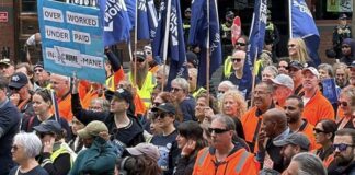Eight Melbourne councils strike for pay rise to catch up with cost of living