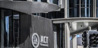 ACT public sector ballot: vote No and step up the action