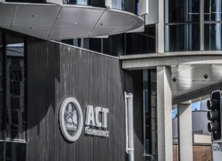 ACT public sector ballot: vote No and step up the action