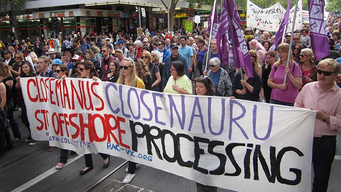 Close Nauru